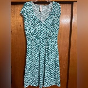 Avon Teal and White Midi Dress